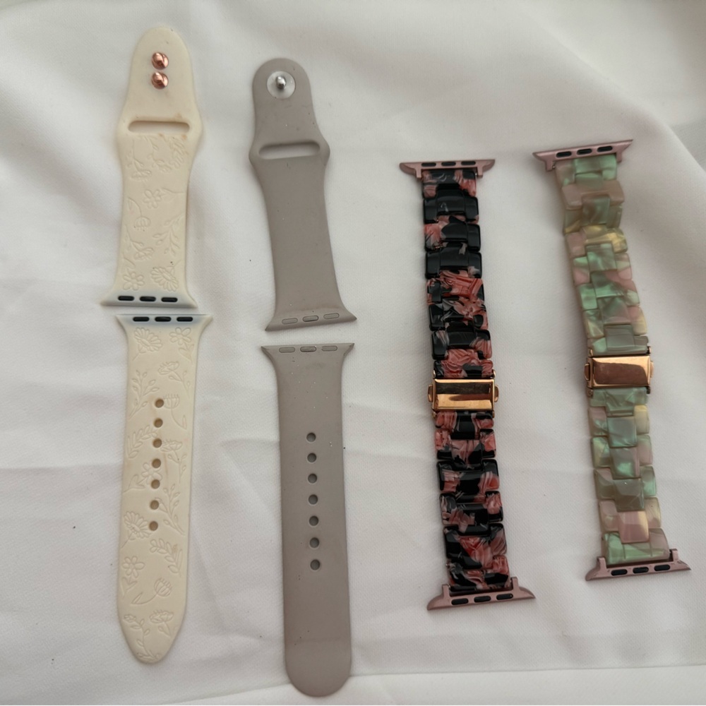 Set of Four Stylish Apple Watch Bands